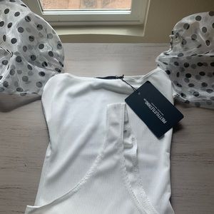 PrettyLittleThing puff sleeve body suit!